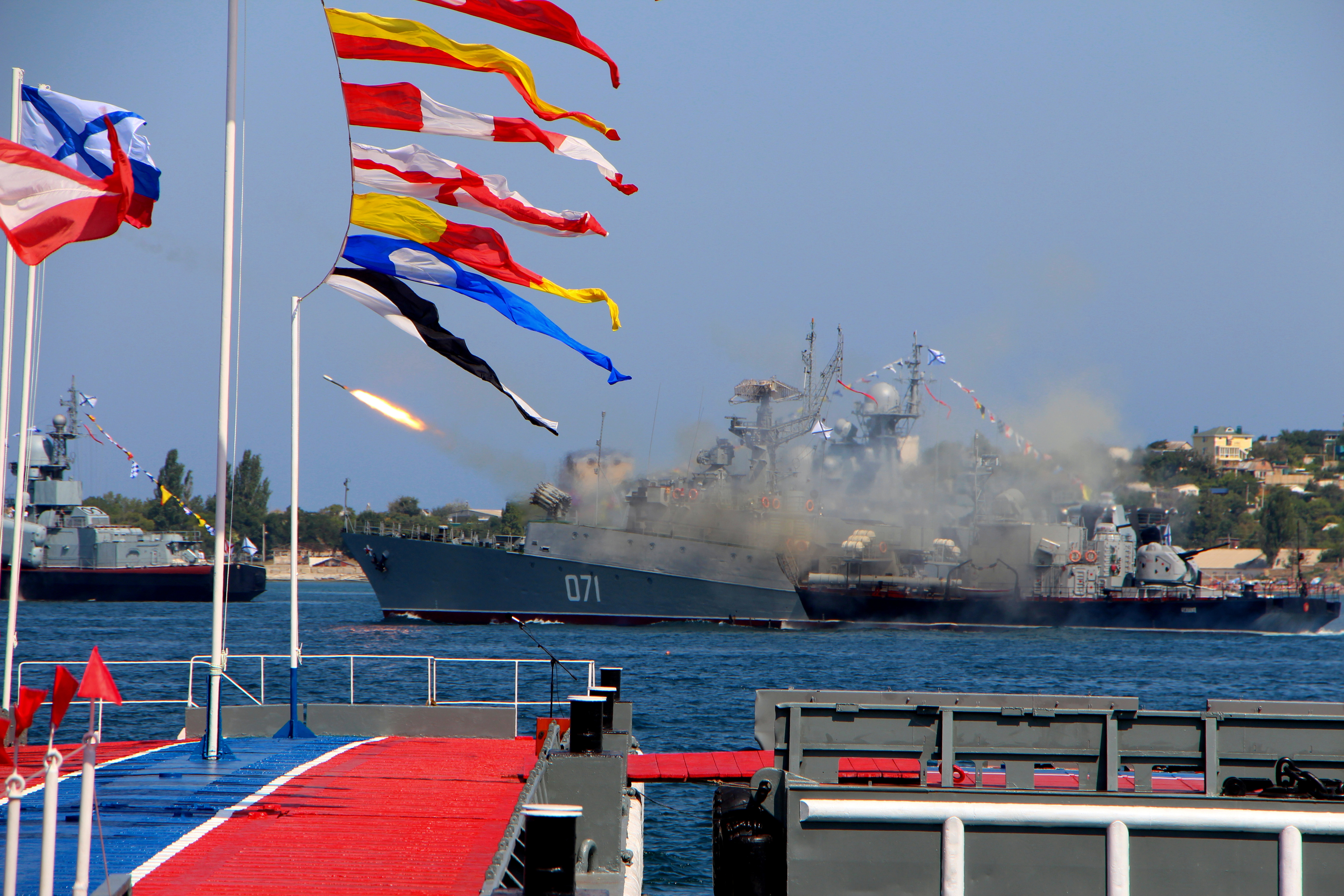 Экскурсия военные корабли Севастополь 9 мая