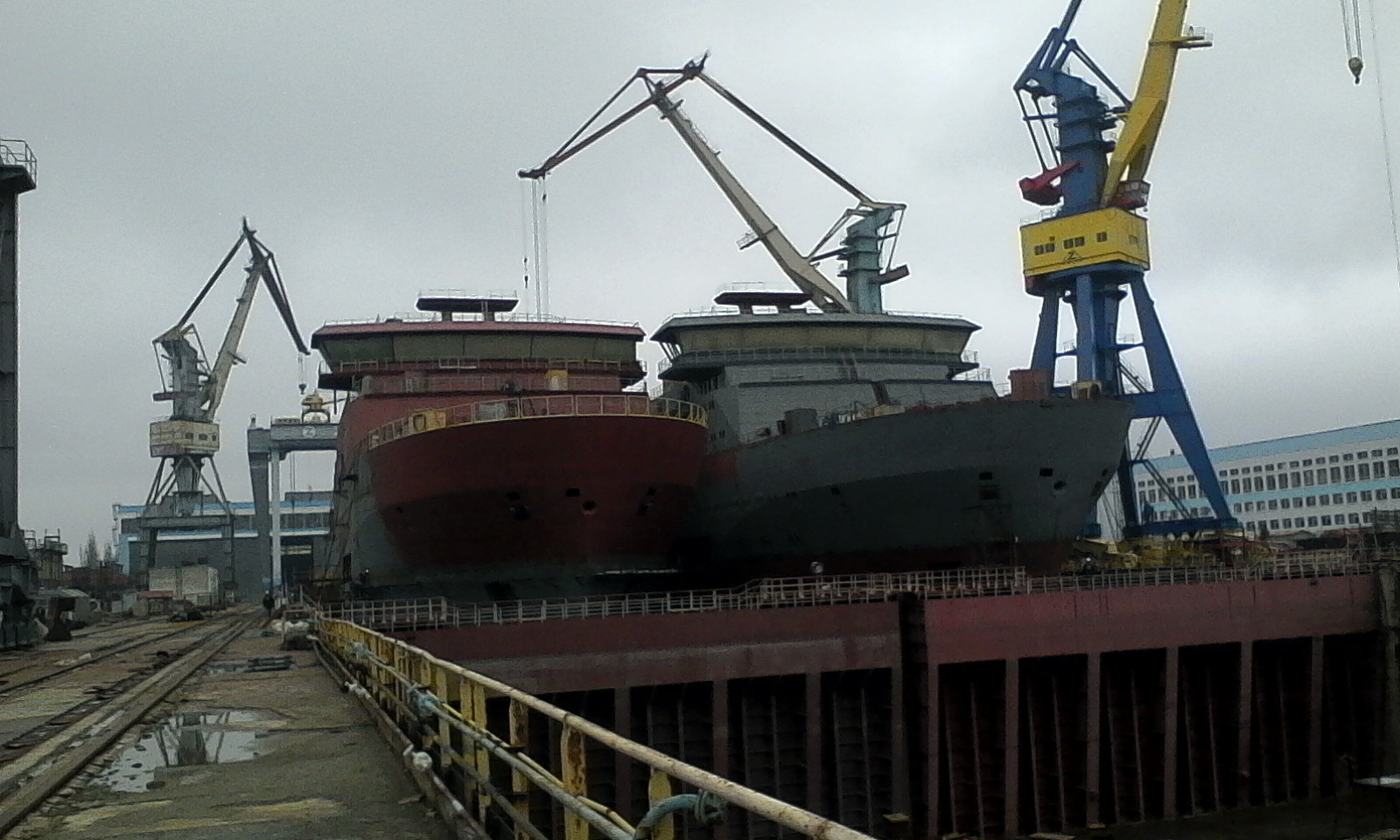 Кабельные суда Волга и Вятка проекта 15310