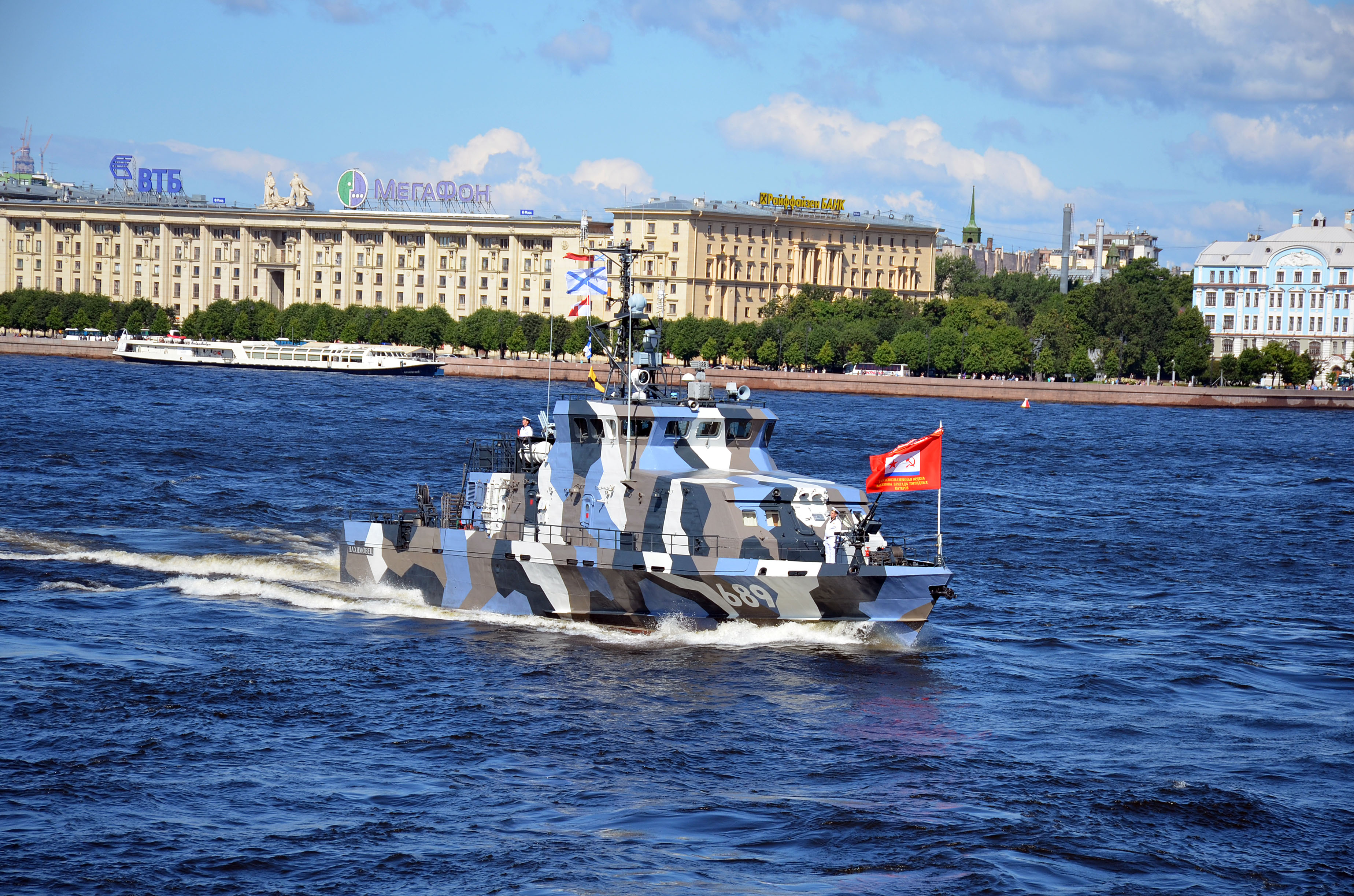 П 104 1. Нахимовец корабль Балтийского флота. Противодиверсионный катер нахимовец. П-104 «нахимовец». Катер 651 нахимовец.