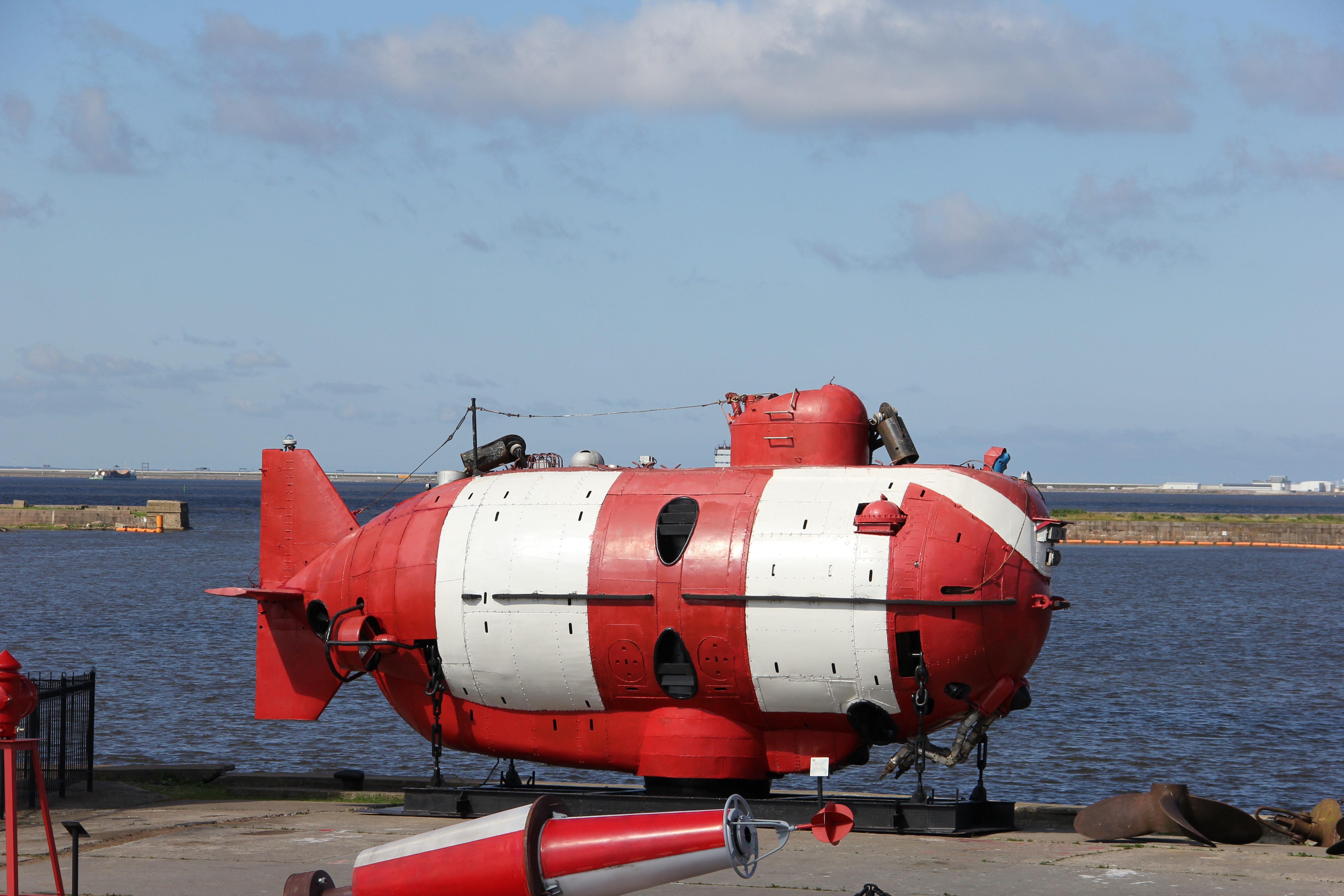 Спасательные приборы. Глубоководный спасательный аппарат «АС-28». Спасательные подводные аппараты Бестер. Глубоководный аппарат АС-20.